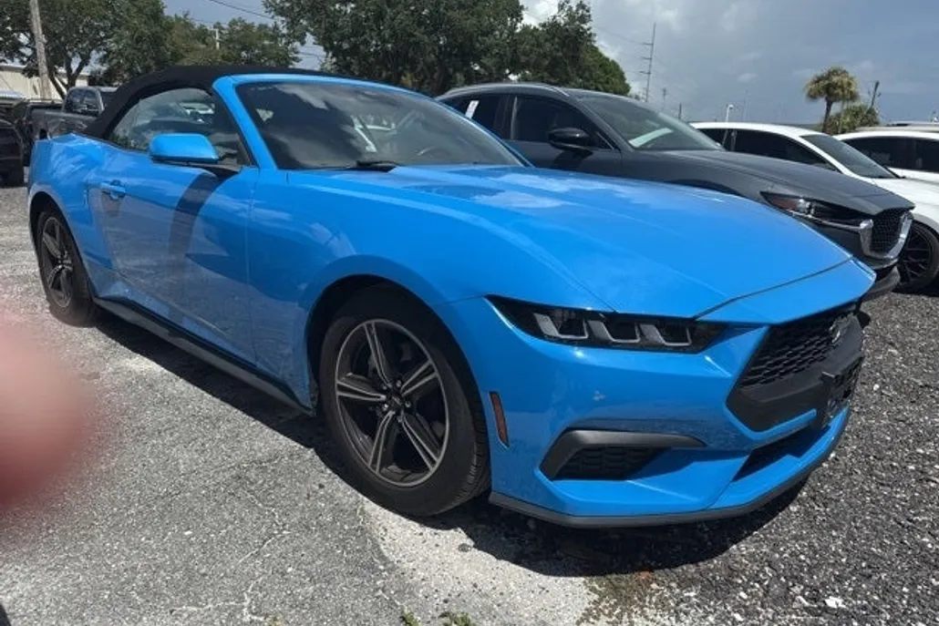 2024 Ford Mustang EcoBoost Premium photo 1