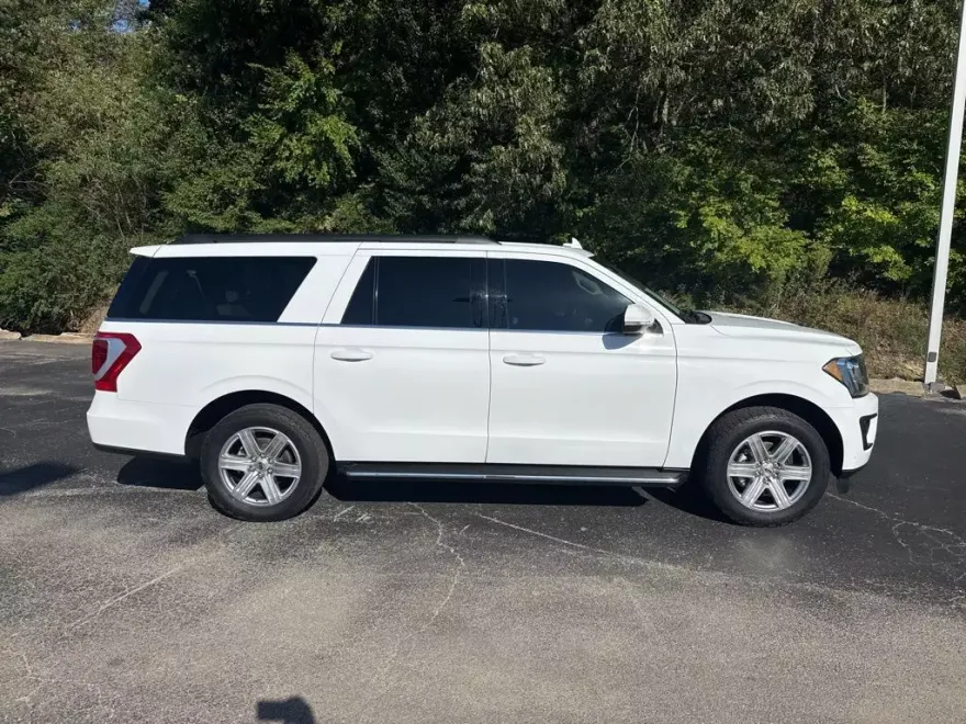 2021 Ford Expedition MAX XLT photo 1