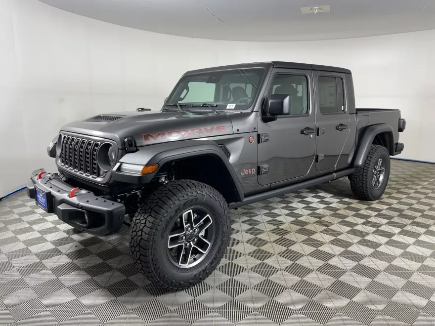 2025 Jeep Gladiator Mojave photo 1
