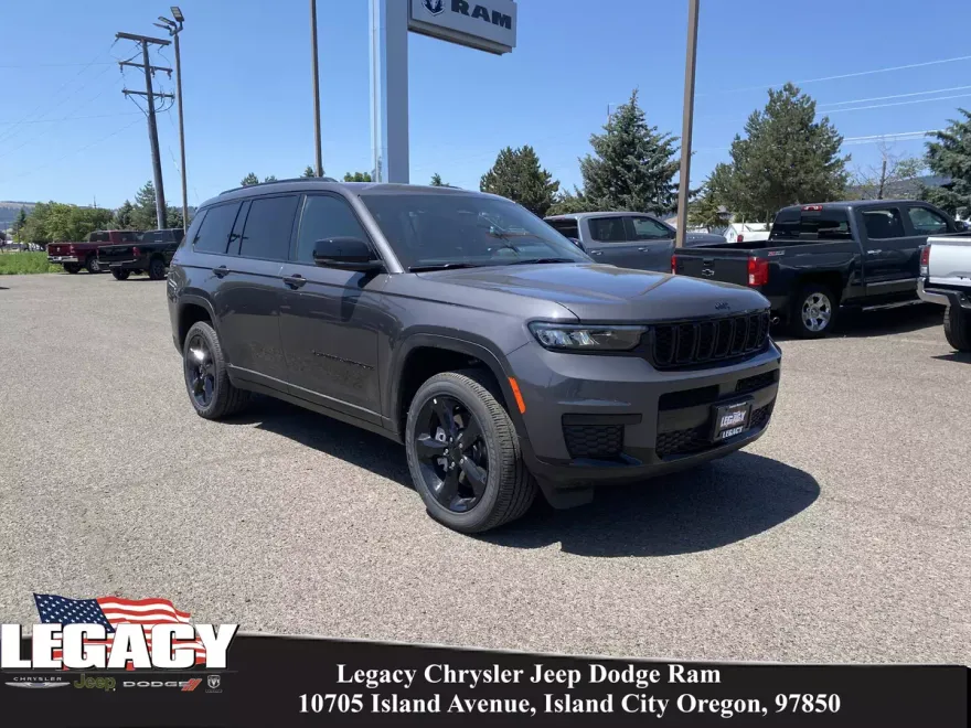 2025 Jeep Grand Cherokee L Summit Reserve photo 1