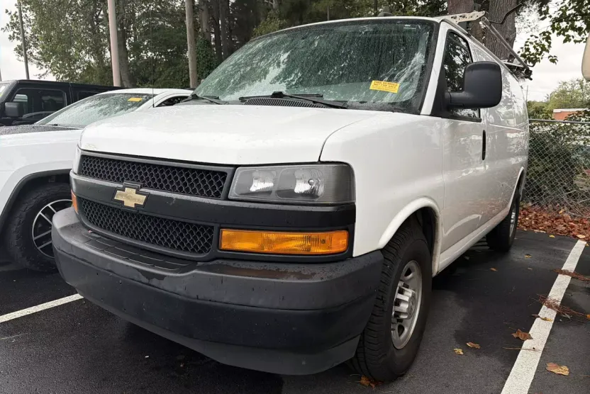 2018 Chevrolet Express 2500 Work Van photo 1