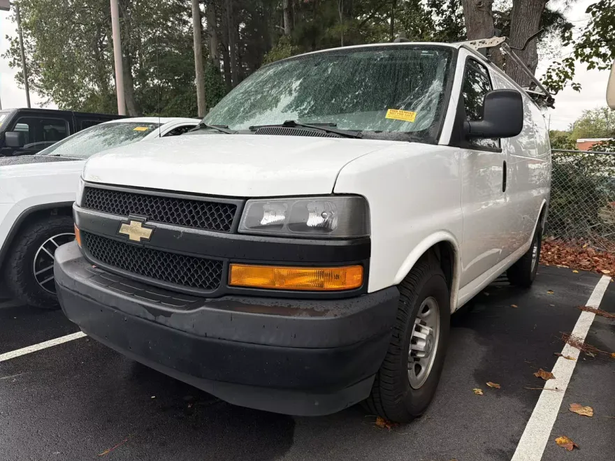 2018 Chevrolet Express 2500 Work Van photo 1