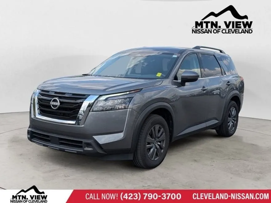 2024 Nissan Pathfinder SV photo 1