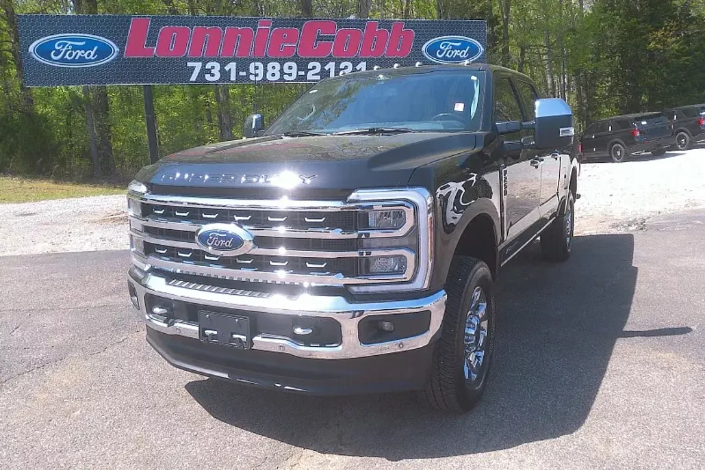 2024 Ford F-250 Lariat photo 1