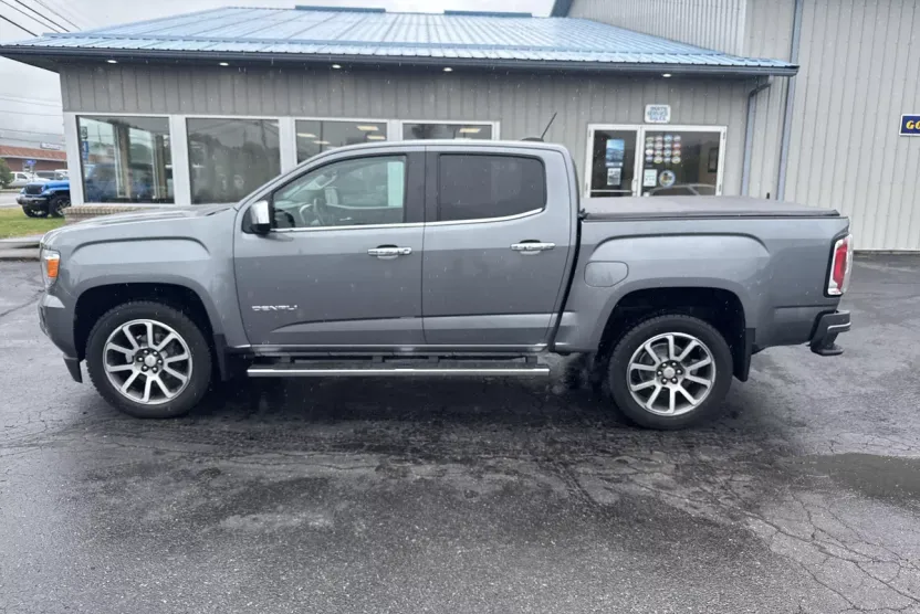 2020 Gmc Canyon Denali photo 1