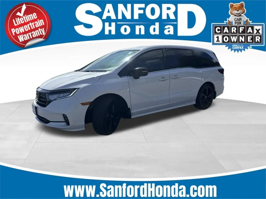 2024 Honda Odyssey Sport photo 1