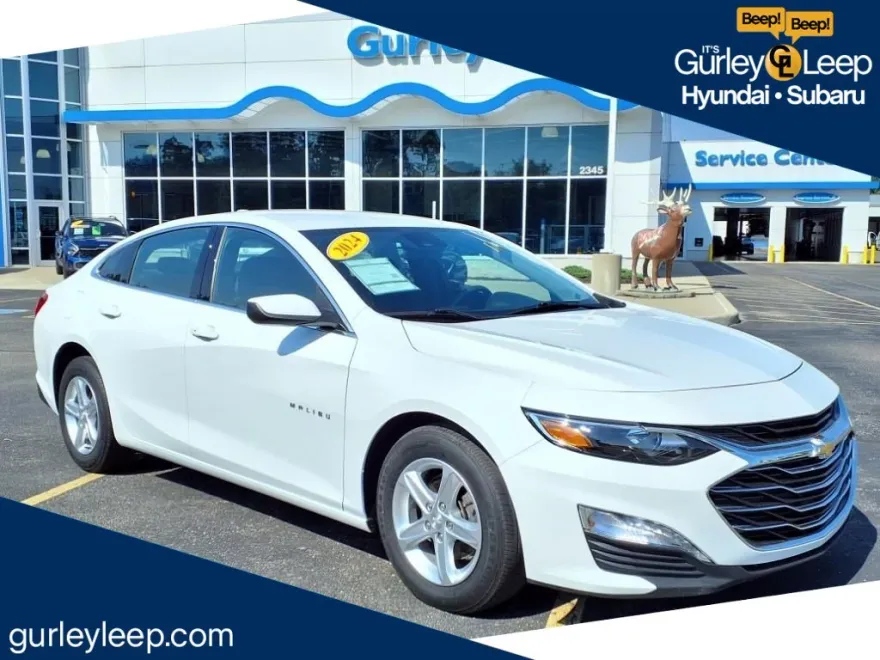 2024 Chevrolet Malibu 1LT photo 1