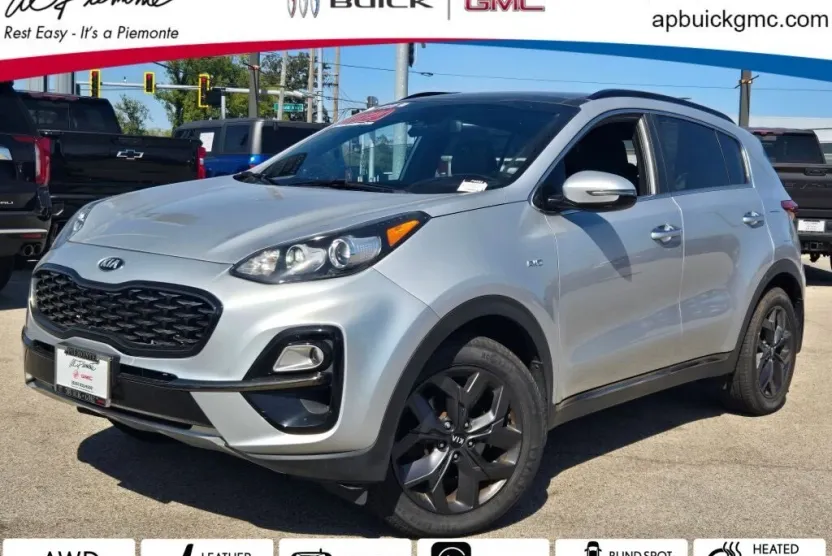 2020 Kia Sportage S photo 1