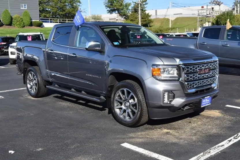 2022 Gmc Canyon Denali photo 1