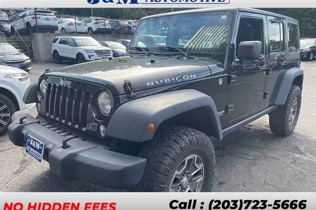 2015 Jeep Wrangler Unlimited Rubicon photo 1