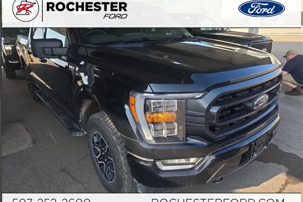 2022 Ford F-150 XLT photo 1