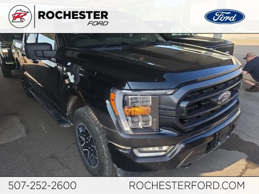 2022 Ford F-150 XLT photo 1