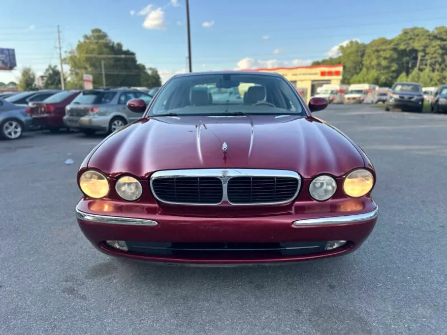 2004 Jaguar XJ XJ8 photo 1