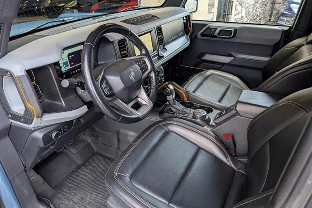 2021 Ford Bronco Badlands photo 1