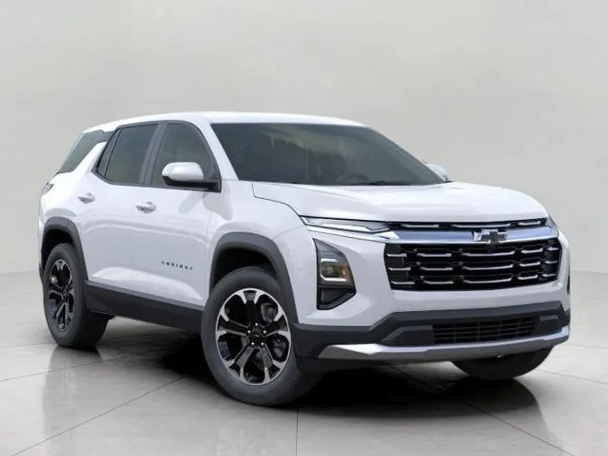 2026 Chevrolet Equinox LT photo 1