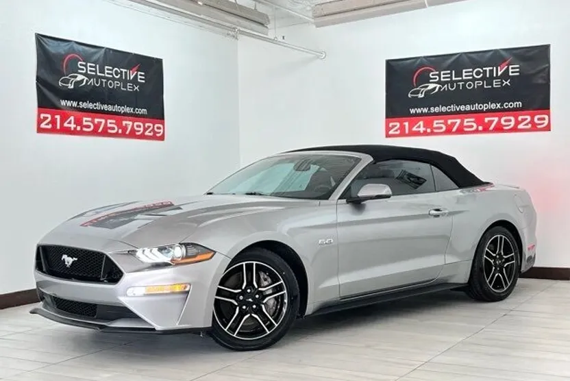 2020 Ford Mustang GT Premium photo 1