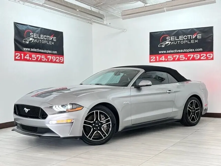 2020 Ford Mustang GT Premium photo 1