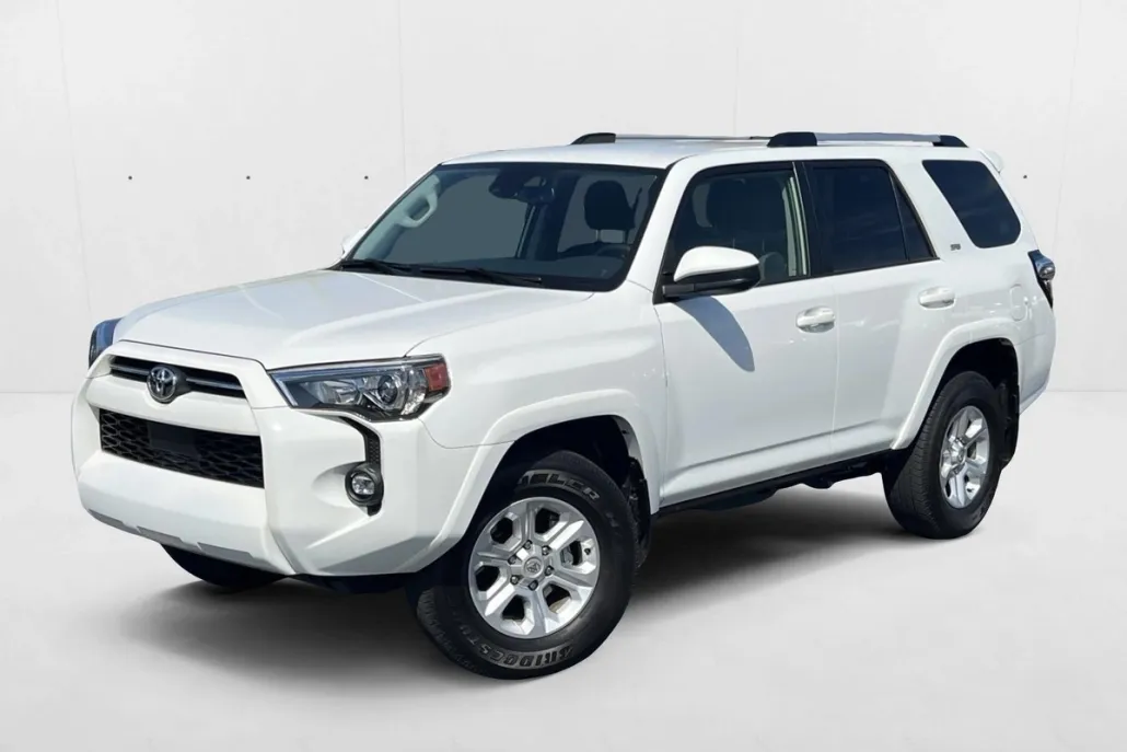 2023 Toyota 4Runner SR5 photo 1