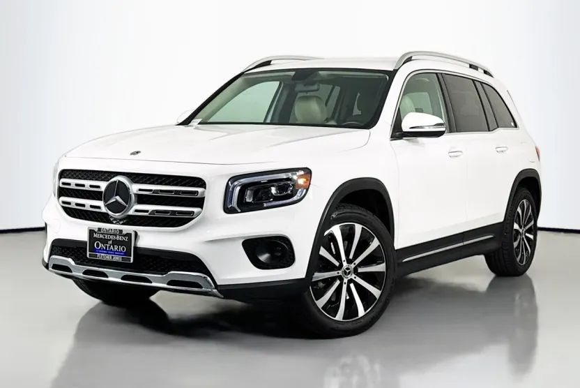 2021 Mercedes Benz GLB 250 photo 1