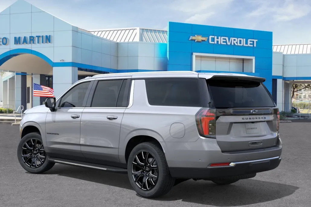 2025 Chevrolet Suburban LS photo 1