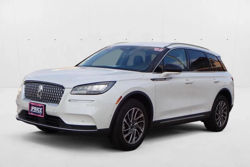 2022 Lincoln Corsair Standard photo 1