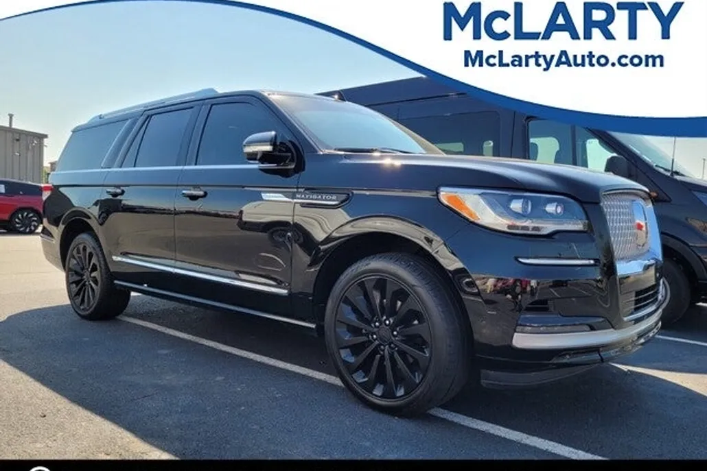 2022 Lincoln Navigator L Reserve photo 1