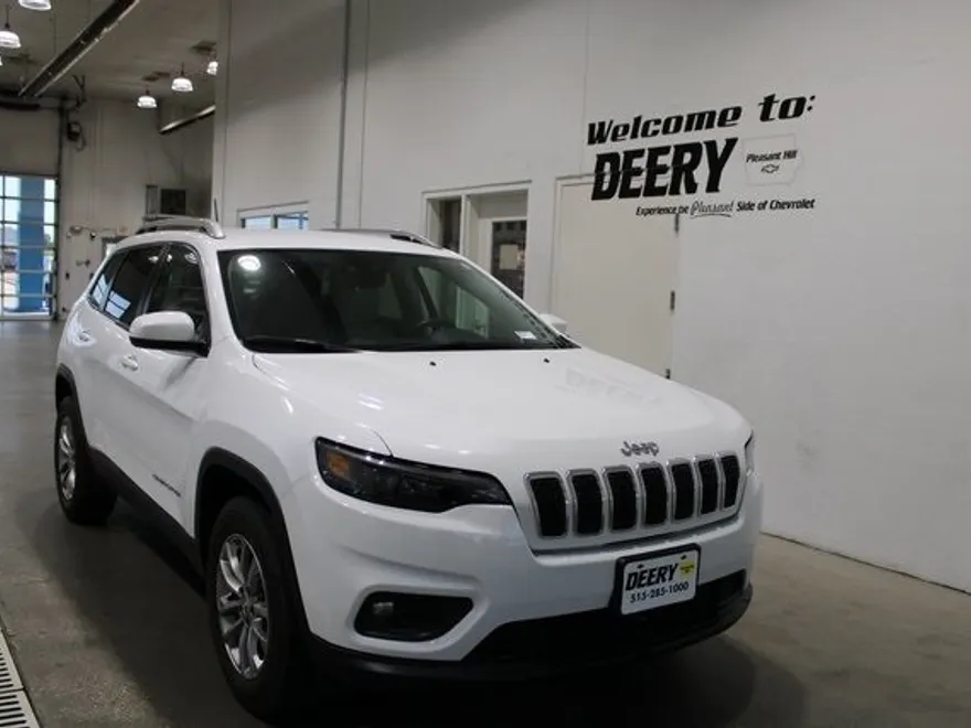 2021 Jeep Cherokee Latitude photo 1