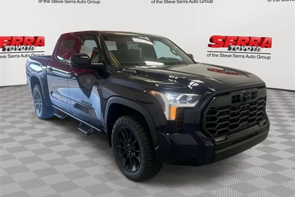 2025 Toyota Tundra Limited Platinum photo 1