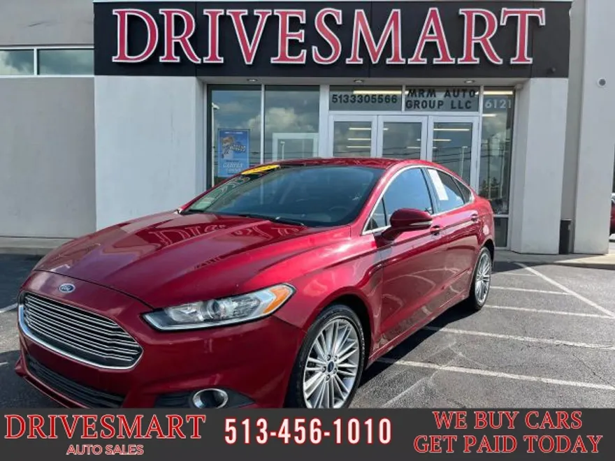 2015 Ford Fusion SE photo 1