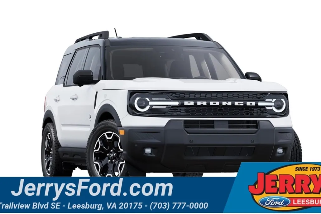 2025 Ford Bronco Sport Outer Banks photo 1