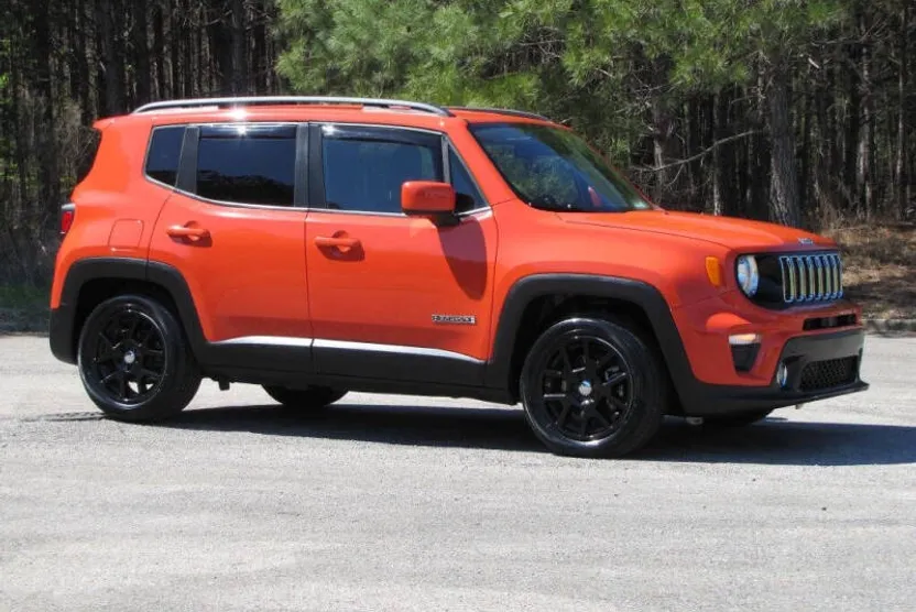 2020 Jeep Renegade Latitude photo 1