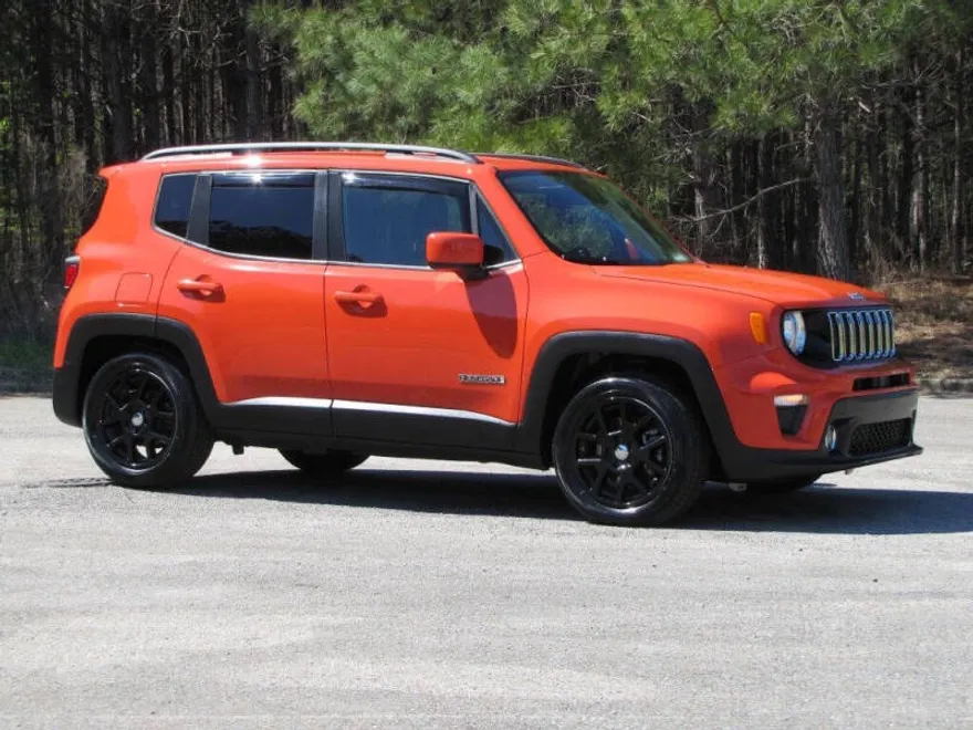 2020 Jeep Renegade Latitude photo 1