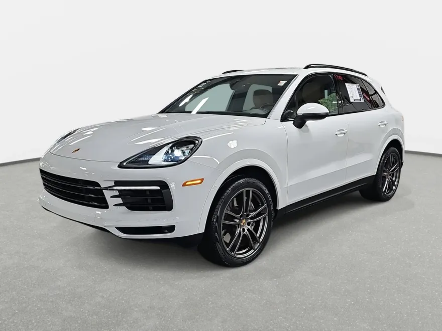 2022 Porsche Cayenne Base photo 1
