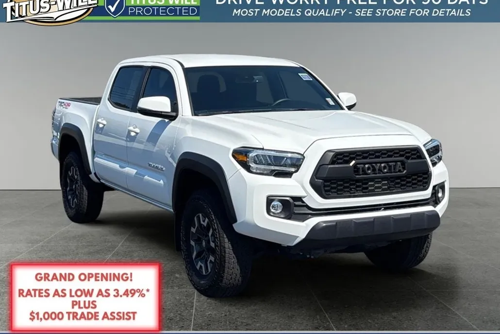 2023 Toyota Tacoma TRD Off-Road V6 photo 1