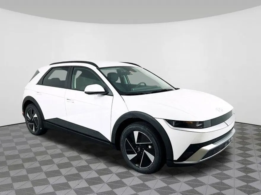 2025 Hyundai Ioniq 5 SEL photo 1
