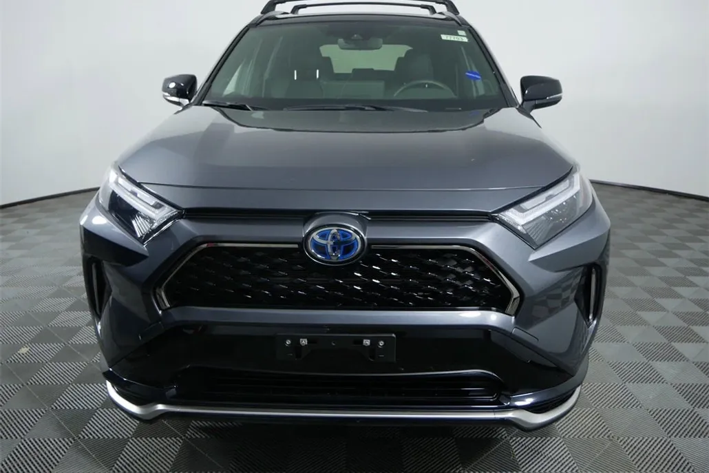 2024 Toyota RAV4 Prime XSE photo 1
