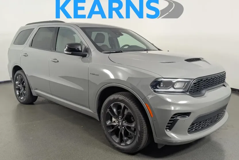 2025 Dodge Durango R/T Plus photo 1