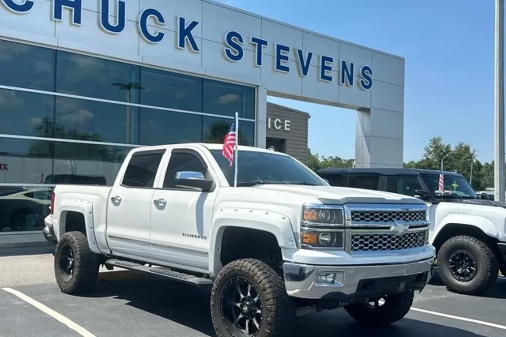 2014 Chevrolet Silverado 1500 LTZ photo 1