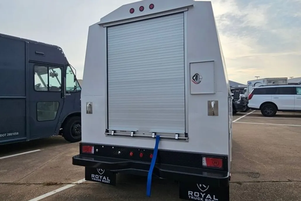 2024 Ford Transit photo 1