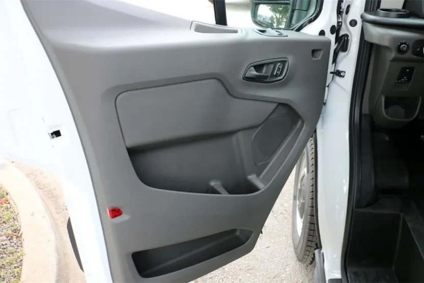 2025 Ford Transit photo 1