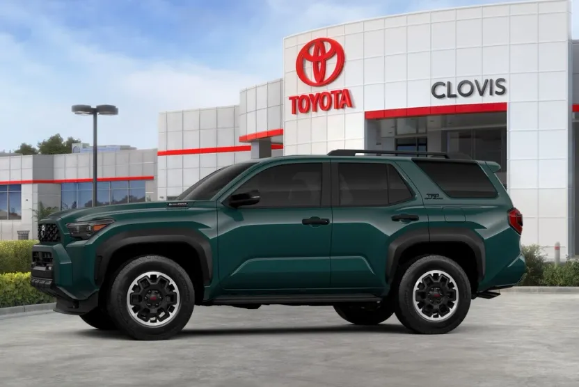 2025 Toyota 4Runner TRD Off-Road Premium photo 1