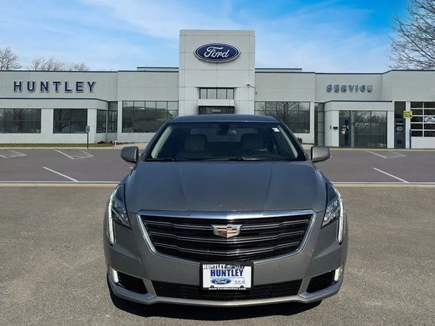 2019 Cadillac XTS Luxury photo 1
