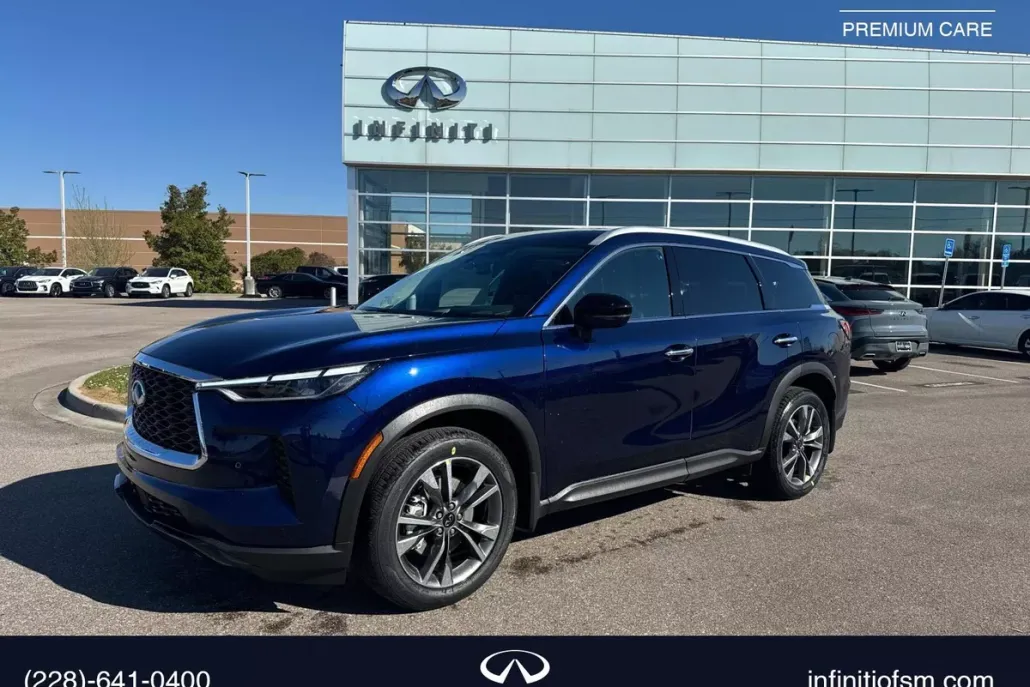 2025 Infiniti QX60 Luxe photo 1
