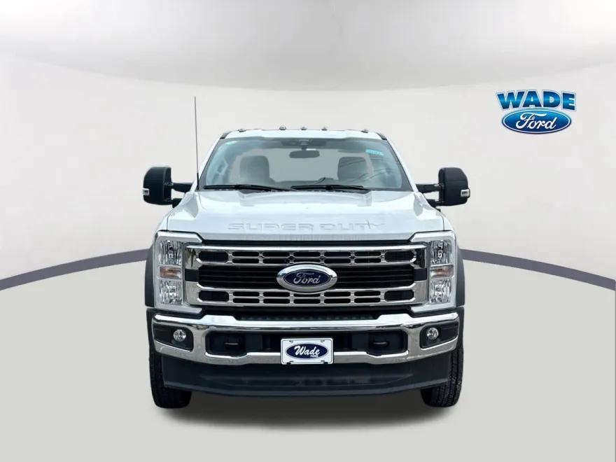 2024 Ford F-550 XL photo 1