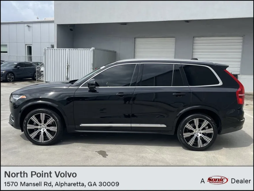 2024 Volvo XC90 AWD Plus photo 1