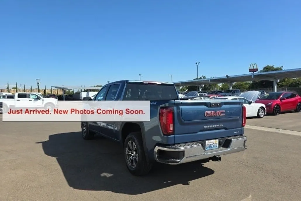 2024 Gmc Sierra 1500 SLT photo 1