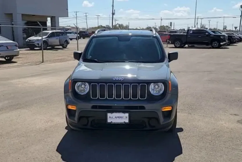 2020 Jeep Renegade Sport photo 1