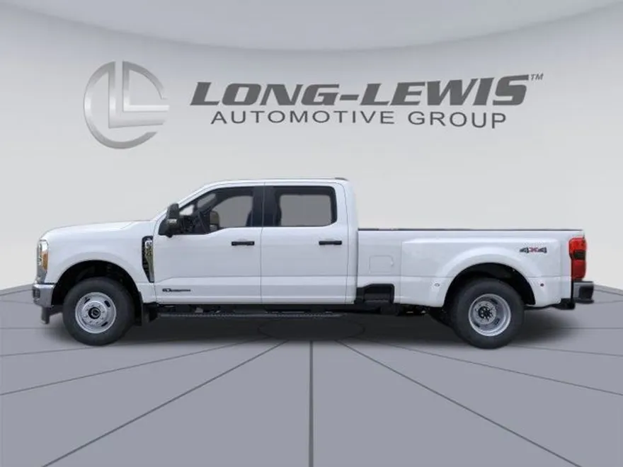 2026 Ford F-350 photo 1