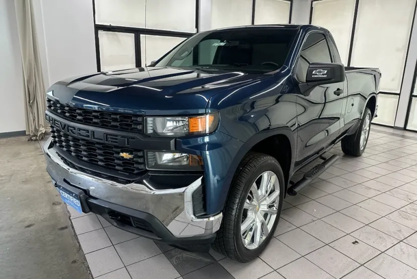 2020 Chevrolet Silverado 1500 photo 1