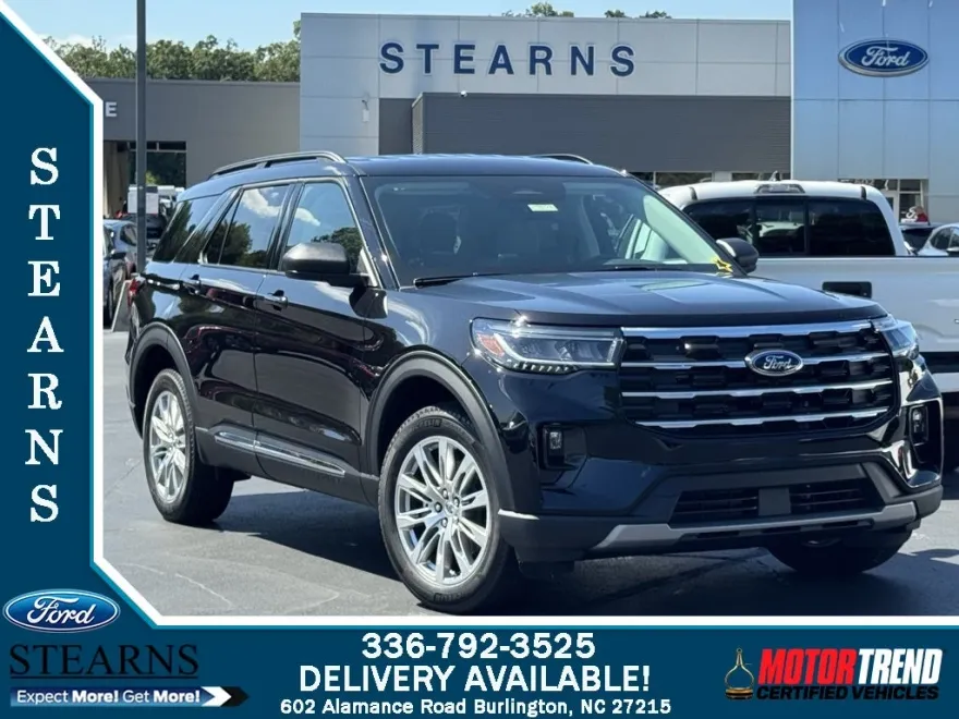 2025 Ford Explorer photo 1